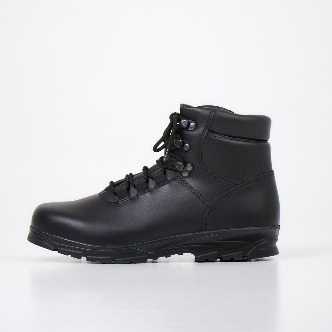 604278100 Waterproof Boots